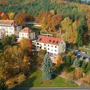 Roomingtons Hotel Franziskushoehe Lohr